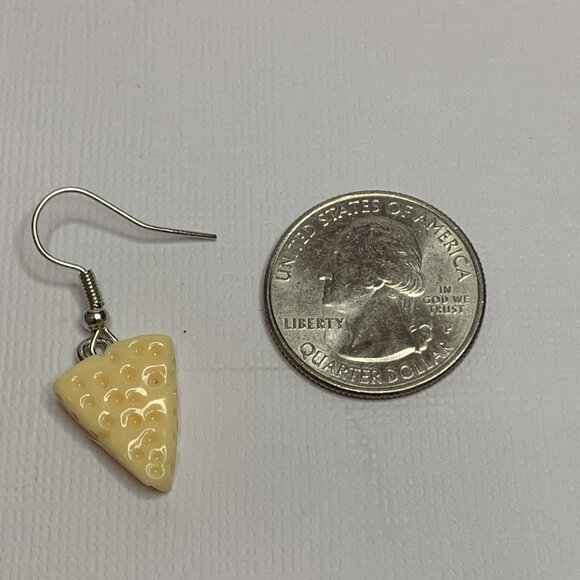 Cheese Earring, Funny Food Earring, Silly Earring, Gift Idea, Novelty Earring - Picture 5 of 5